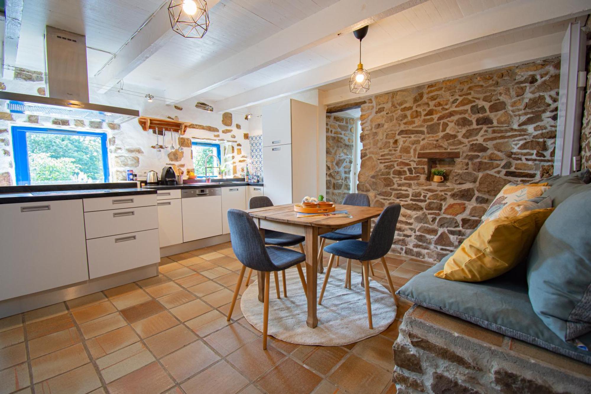 Ti Vaen I Maison Traditionnelle Bretonne & Sauna Lanvéoc Eksteriør bilde